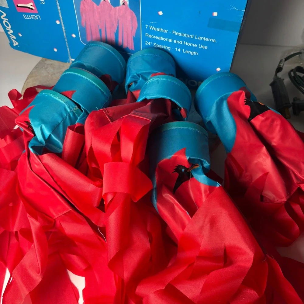 VTG Noma Cardinal Windsock Party Lights 14ft Red Blue 7 Weather Resist Lanterns